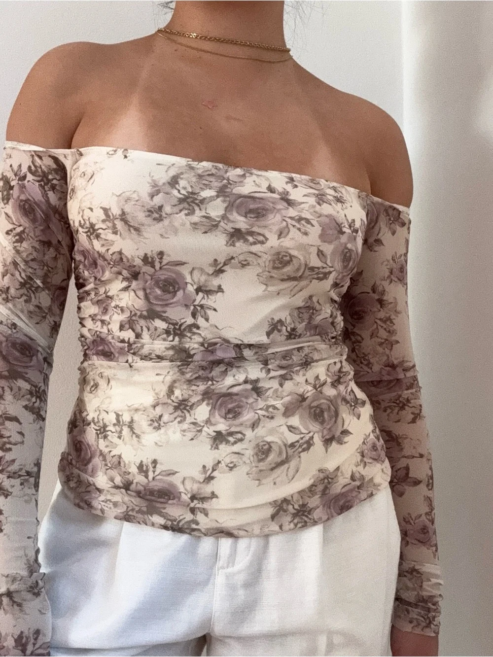 Ardene Off-Shoulder Floral Mesh Top in Cream - Picture 5 of 9